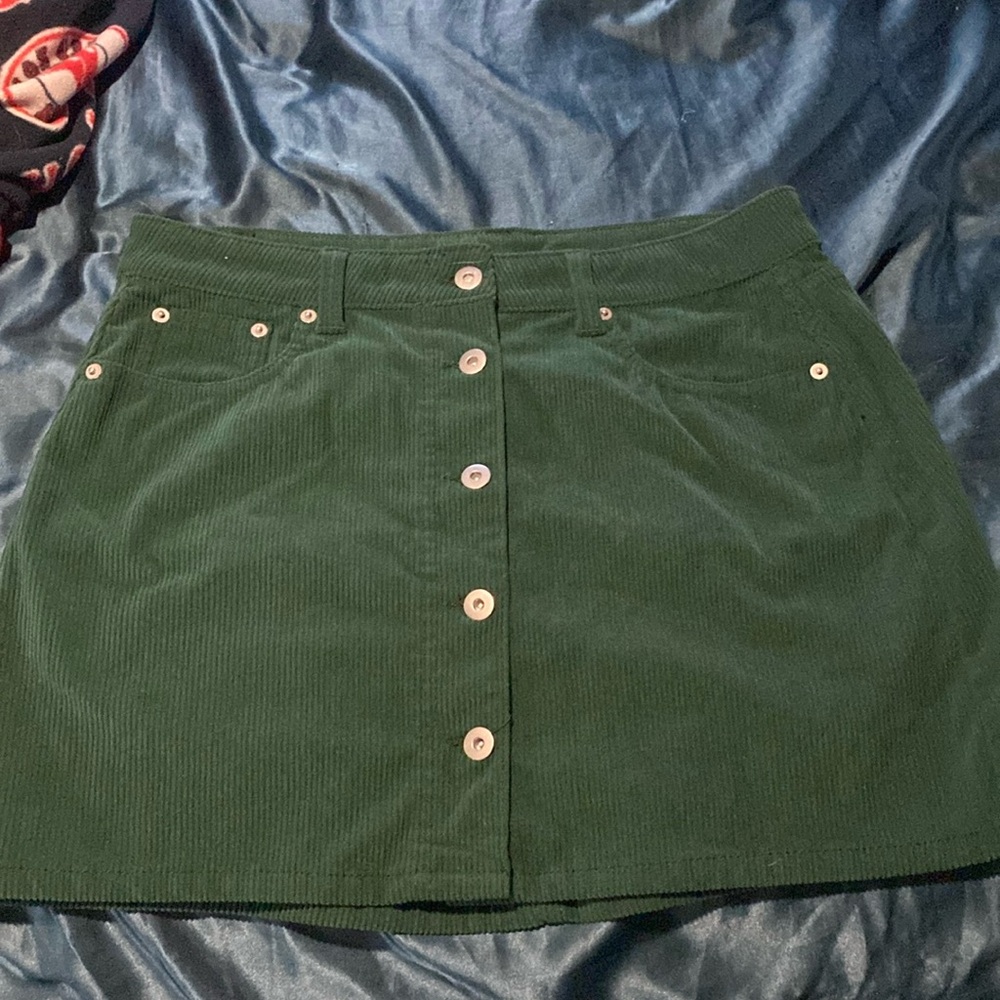 No Boundaries skirt